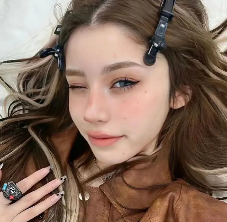 另一个美丽妻子